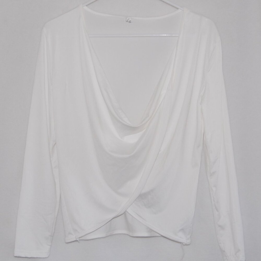 NWOT, OPPS Girl Twist Front White Top, Women Size L